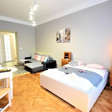 Apartamento Viktoria *